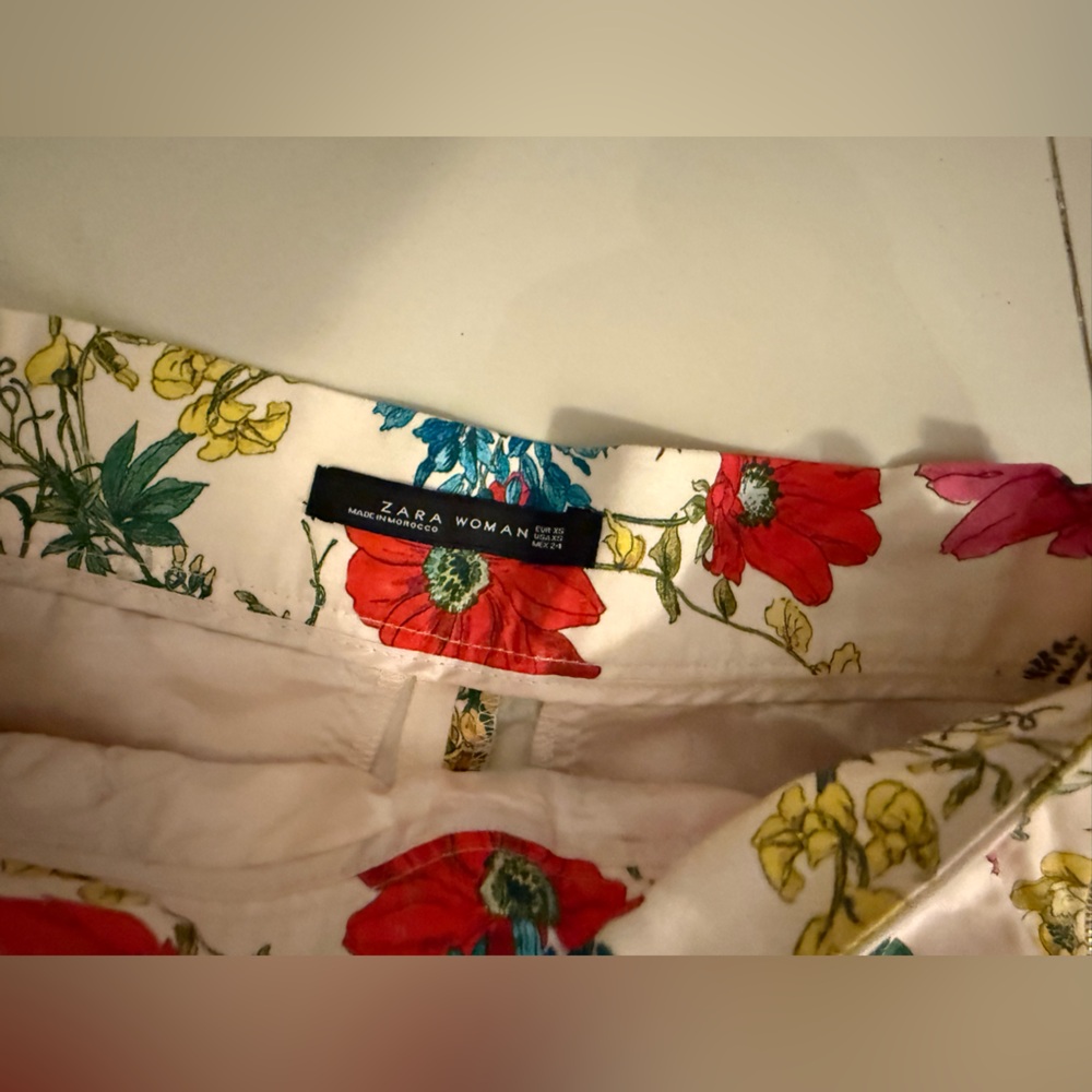Zara White Floral Shorts with Red Green and Yellow Accents - Picture 3 of 3